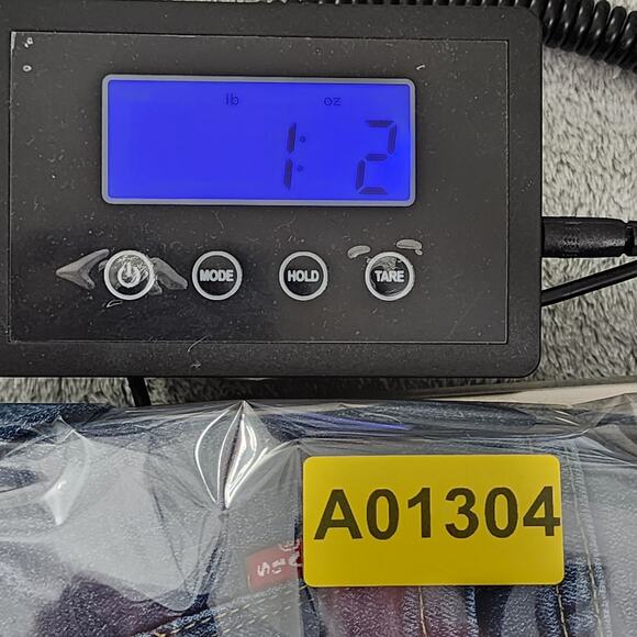 Levi's Jeans Womens 4S SHORT Blue 505 Classic Mid Rise Straight Stretch Denim - Picture 15 of 15